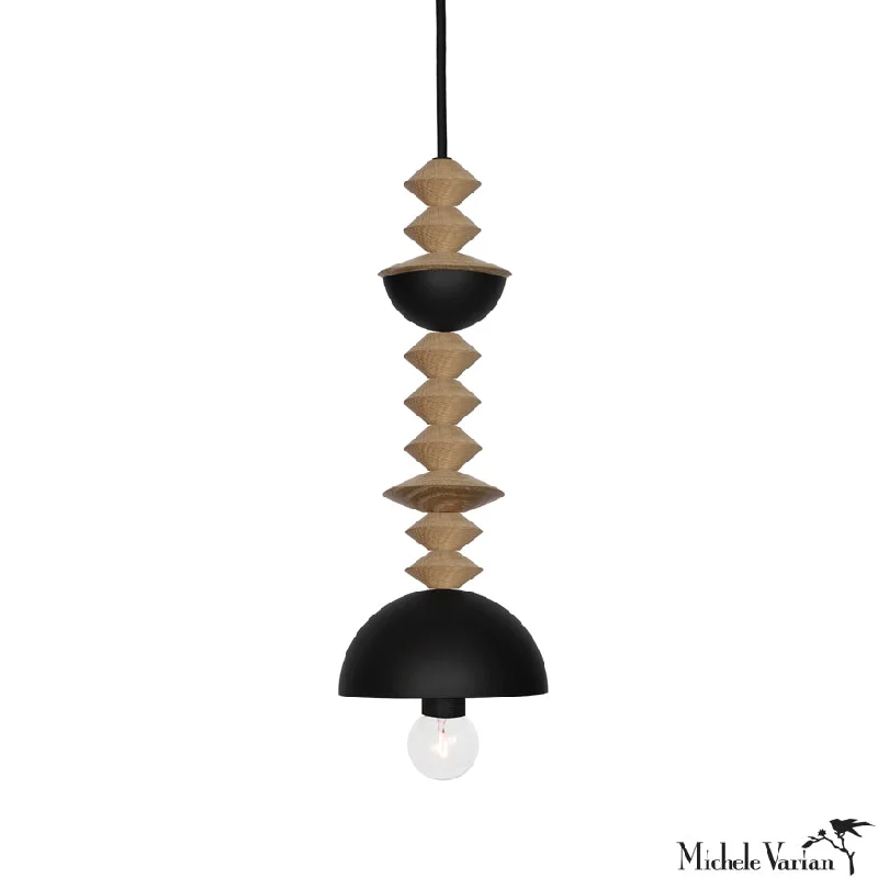 Industrial Lighting with High CRI (Color Rendering Index) for True Color PerceptionMala Pendant Light No. 5 in Black Industrial Lighting with High CRI (Color Rendering Index) for True Color PerceptionMala Pendant Light No. 5 in Black