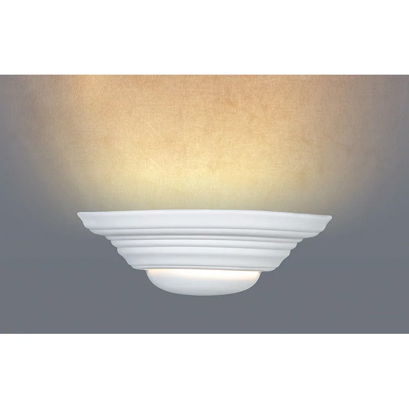 Track lighting for creating a moody atmosphereMinsell Ceramic UP Lighters- White