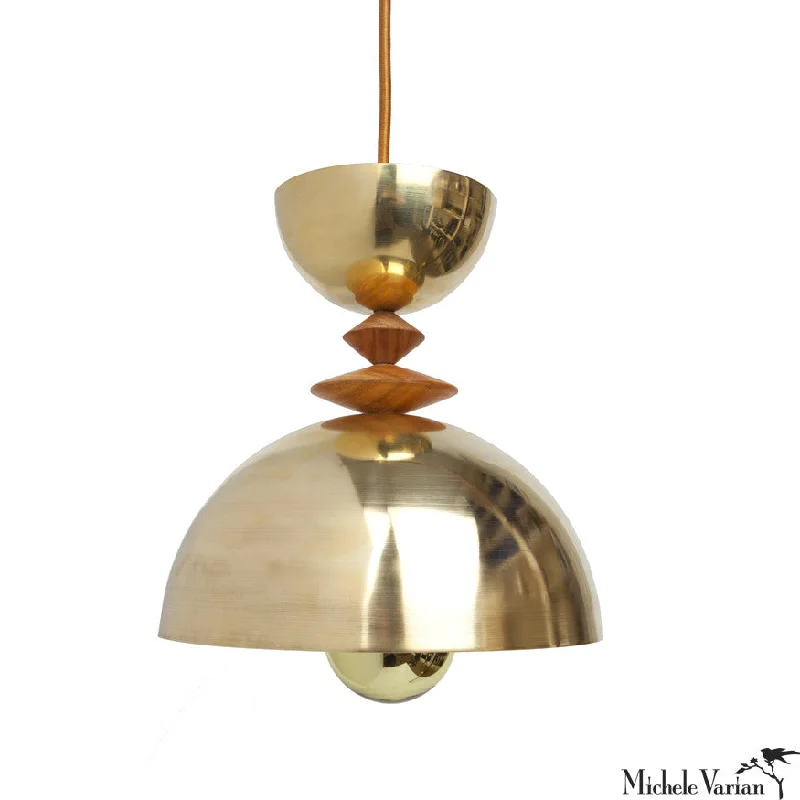 Industrial Lighting with High CRI (Color Rendering Index) for True Color PerceptionMala Pendant Light No. 4 in Brass Industrial Lighting with High CRI (Color Rendering Index) for True Color PerceptionMala Pendant Light No. 4 in Brass