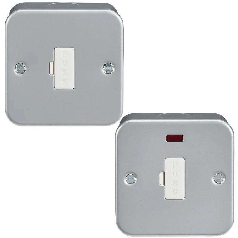 Industrial - style track lighting for loftsKnightbridge Metal Clad 13A Unswitched Fused Spur Connection Unit Industrial - style track lighting for loftsKnightbridge Metal Clad 13A Unswitched Fused Spur Connection Unit