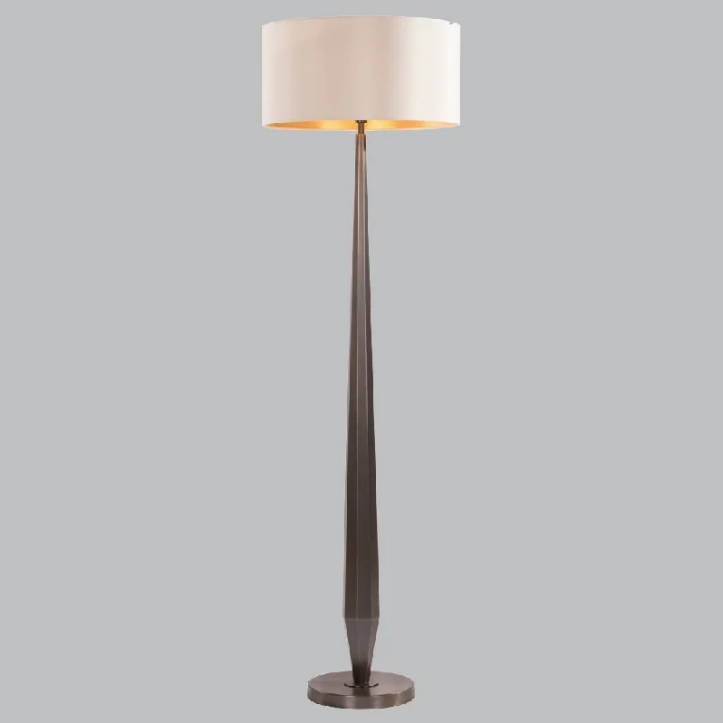 Adjustable Height Floor Lamp for Versatile Lighting NeedsAdjustable Height Floor Lamp for Versatile Lighting NeedsLivingsley Uso Floor Lamp – Dark Brass Adjustable Height Floor Lamp for Versatile Lighting NeedsAdjustable Height Floor Lamp for Versatile Lighting NeedsLivingsley Uso Floor Lamp – Dark Brass