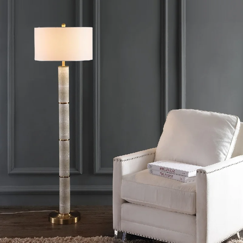 Rustic Farmhouse Style Floor Lamp for Cozy BedroomsRustic Farmhouse Style Floor Lamp for Cozy BedroomsSAFAVIEH Lighting Tomeka 61-inch Faux Snakeskin Cream Floor Lamp - 18"x18"x60.5" - Off White - 18Wx18Dx61H