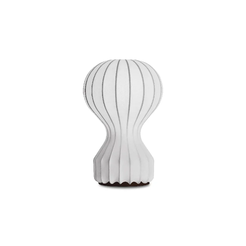 wooden table lamps with natural grain for a warm and organic feelwooden table lamps with natural grain for a warm and organic feelGatto Piccolo Table Lamp - White wooden table lamps with natural grain for a warm and organic feelwooden table lamps with natural grain for a warm and organic feelGatto Piccolo Table Lamp - White