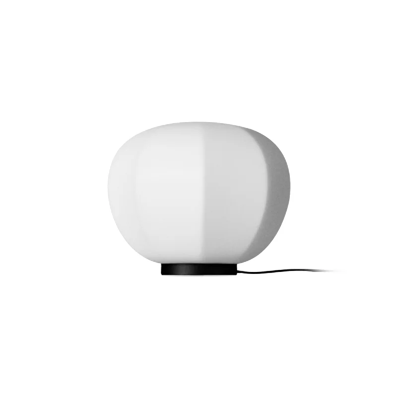 coastal style table lamps with nautical elements for beach housescoastal style table lamps with nautical elements for beach housesPersimon Small Table Lamp - White