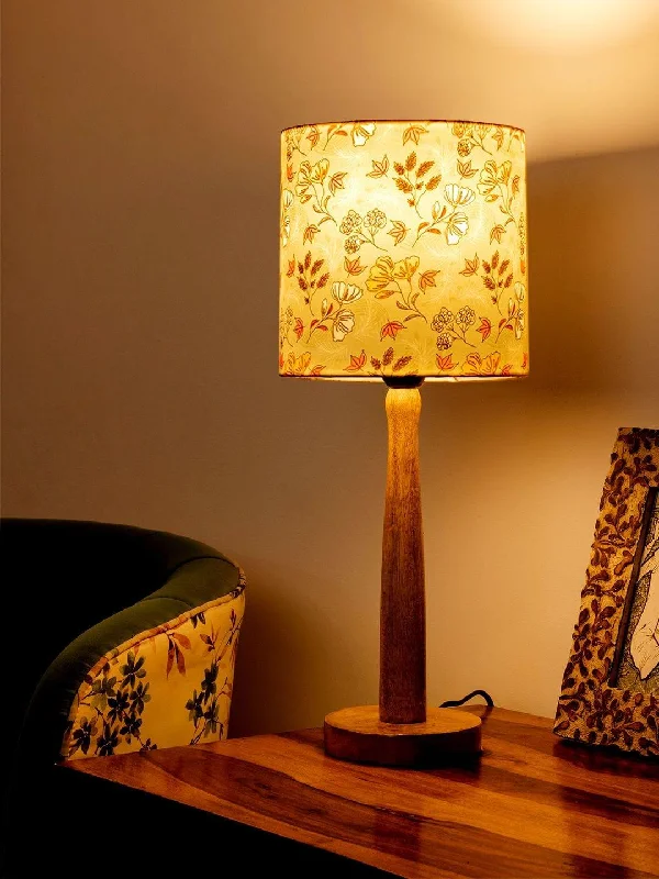 fabric table lamps with a linen shade for a relaxed and breathable lookfabric table lamps with a linen shade for a relaxed and breathable lookWooden Brown Lamp with Blue Gardenia Shade fabric table lamps with a linen shade for a relaxed and breathable lookfabric table lamps with a linen shade for a relaxed and breathable lookWooden Brown Lamp with Blue Gardenia Shade